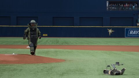 Rays Sweep the Yankees Away to Reach the ALCS